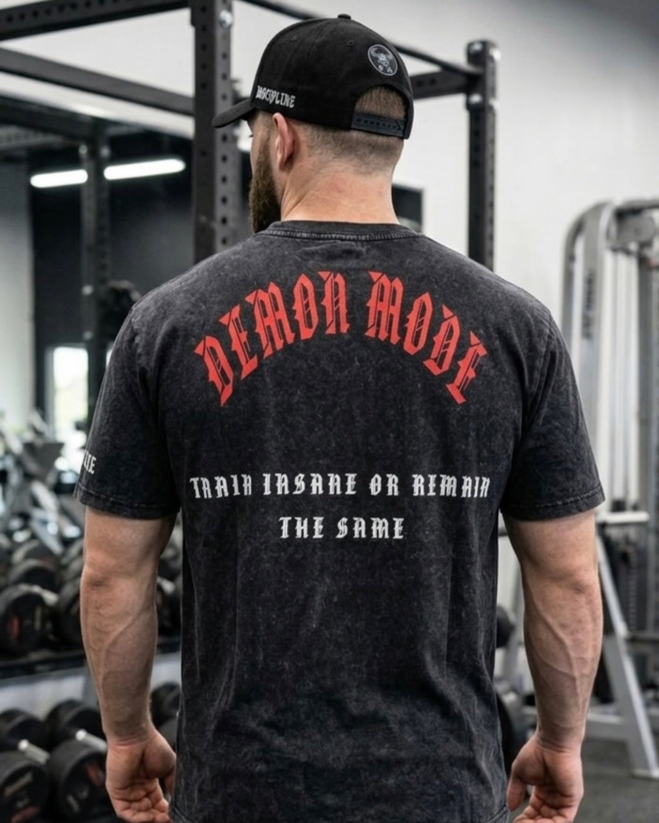 TRAIN INSANE OR REMAIN THE SAME OVER SIZE TEE